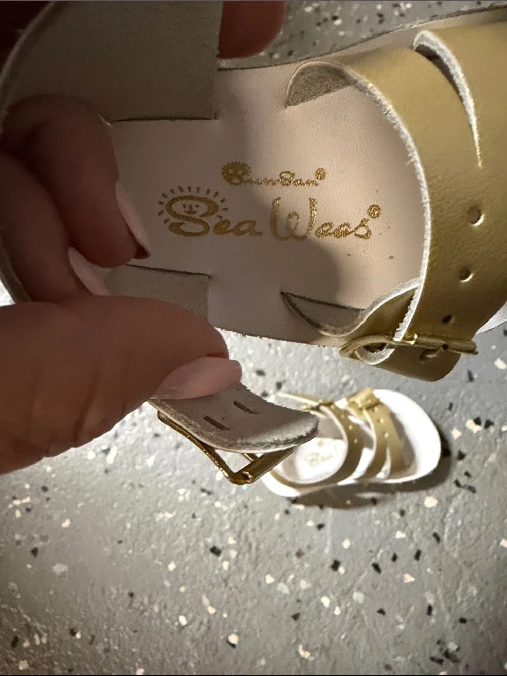 Kids Gold Strappy Buckle Sandals - Unbranded